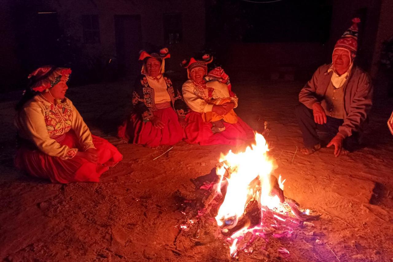 Hospedaje Rural La Florida En Llachon, Titicaca Puno Eksteriør billede