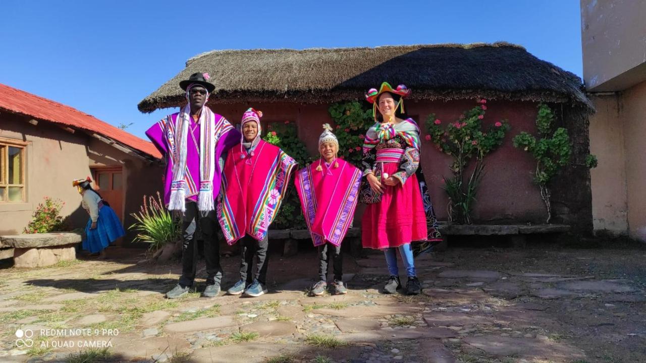 Hospedaje Rural La Florida En Llachon, Titicaca Puno Eksteriør billede